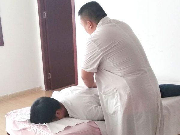 何为松振疗法？泰安中医推拿